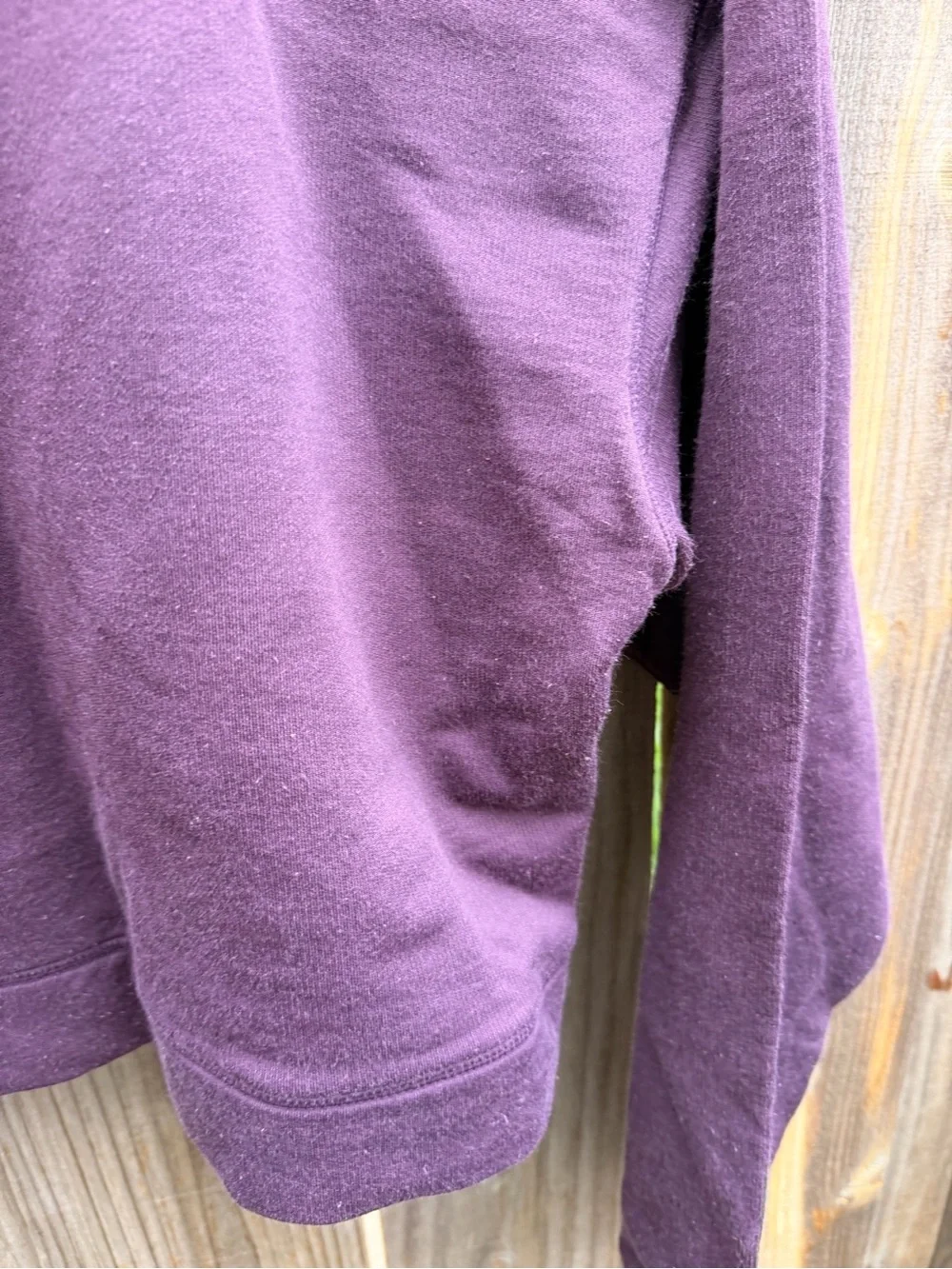 Y2K Nike crop top Women's Plum Cropped Crewneck Sweatshirt Size Medium